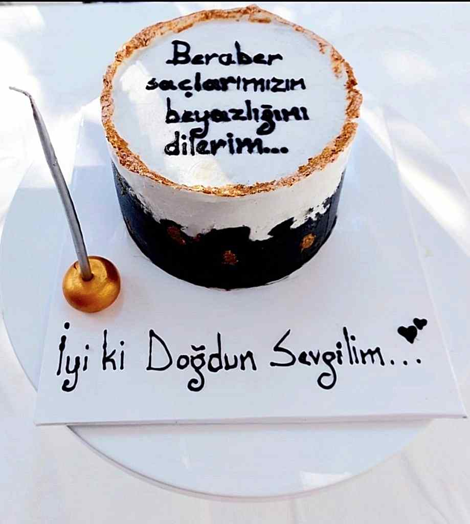 Aynı gün içinde teslim için 07:00 - 18:00 saatleri arasında sipariş verebilirsiniz
Not : Özel Tasarım Pastalar İçin 2 Gün Önce Sipariş Verebilirsiniz